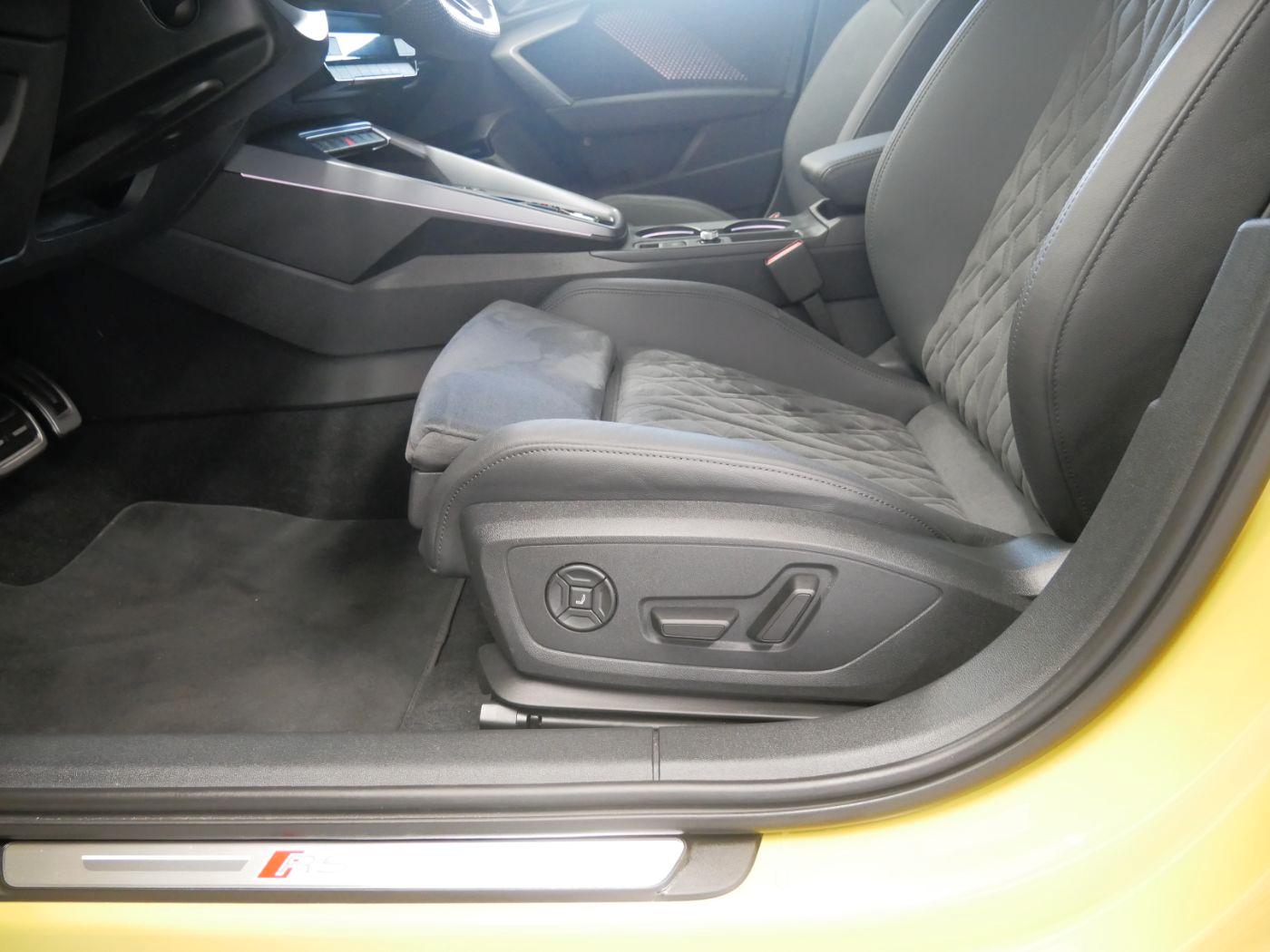 Audi RS 3 Sportback S tro. MATRIX HEAD-UP SPORTABGAS