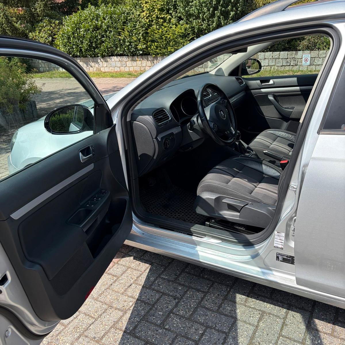 Volkswagen Golf 2012 — photo 8