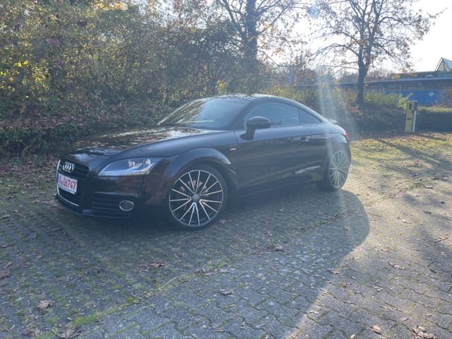 Audi TT Coupe/Roadster 2.0 TDI Coupe quattro