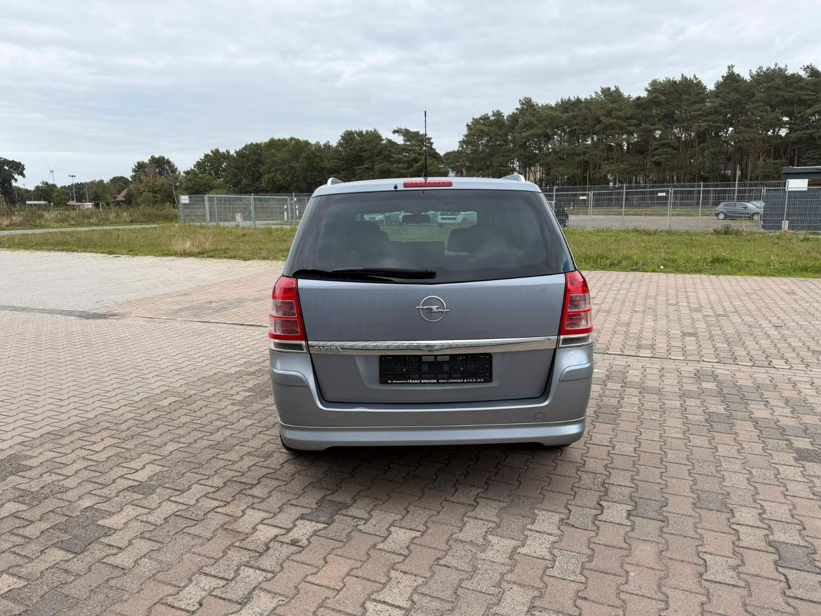 Opel Zafira B Sport