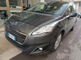 Peugeot 5008 BlueHDi 120 CV Business 7 POSTI - gebrauchte Peugeot 5008 aus dem Jahr 2016