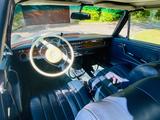 Mercedes-Benz 280 SE 3,5 - Mercedes-Benz 280 mit Benzin-Antrieb: Limousine, 3.5