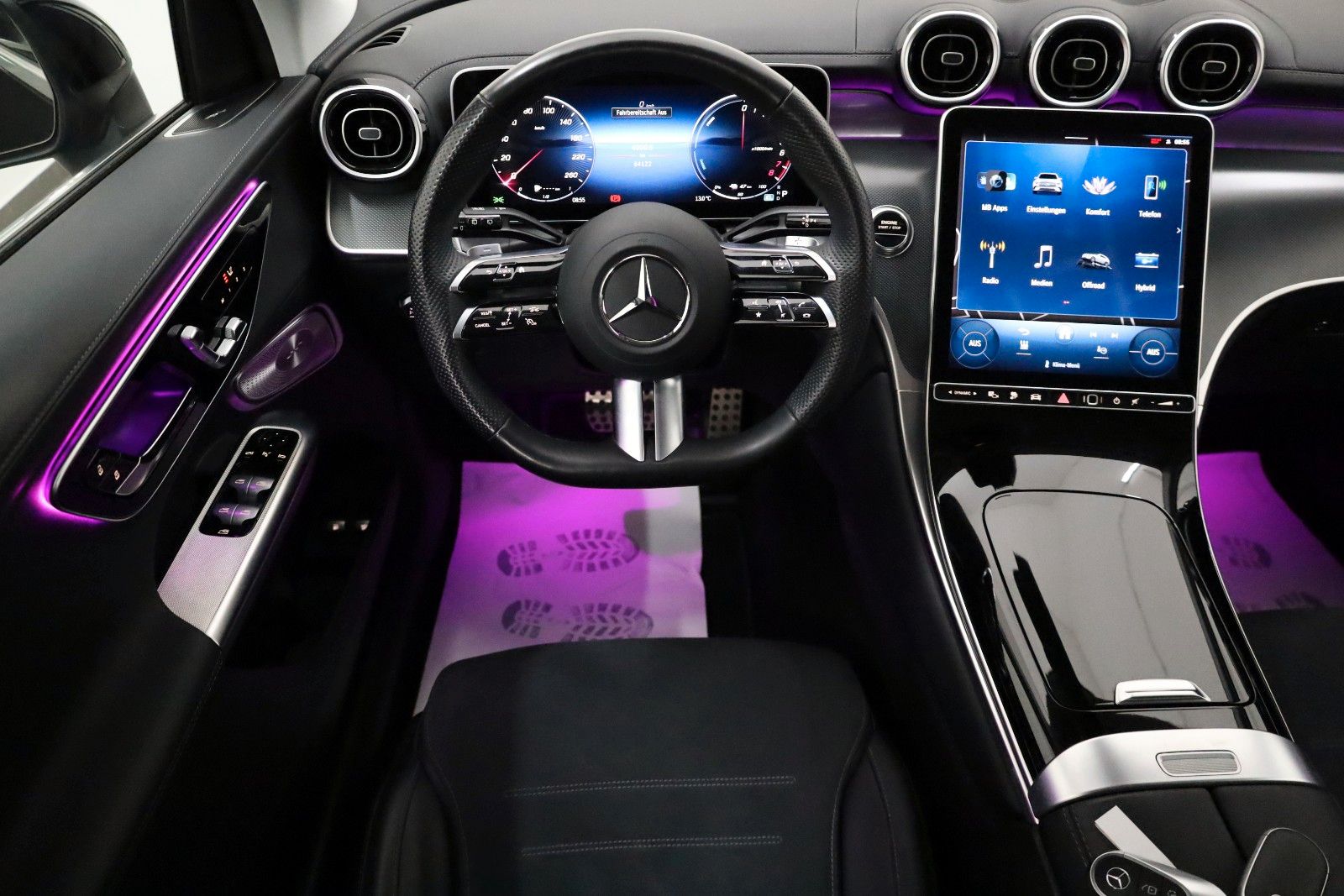 Fahrzeugabbildung Mercedes-Benz GLC 300 e 4M, AMG line, SH,Navi,Kamera,ACC, +WR