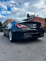 Hyundai Genesis Coupé 2.0t Facelift // Sch... - Hyundai Genesis von privat
