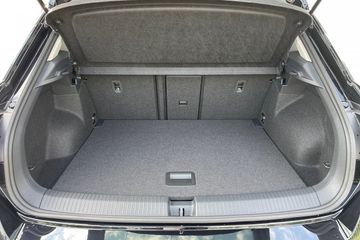 Bild 7 VW T-Roc Goal DSG ACC LED Kamera AHK
