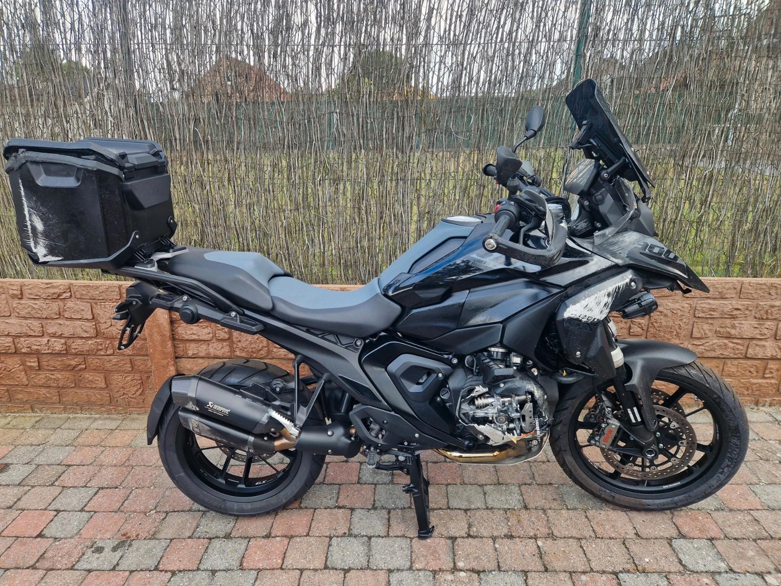 BMW R1300gs triple black