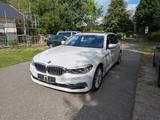 BMW 520d Touring A - Luxury line - BMW 520: Luxury