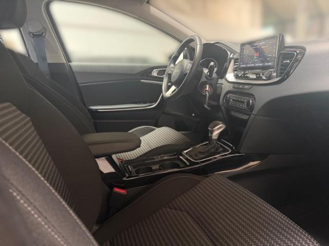 Kia Ceed_sw Sportswagon 1.5 T-GDI DCT Spirit Navi+Si
