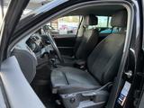 Volkswagen Tiguan Life DSG Navi AHK CarPlay IQ Drive Massag - gebrauchte VW Tiguan aus dem Jahr 2022