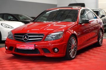 Mercedes C 63 AMG - 1