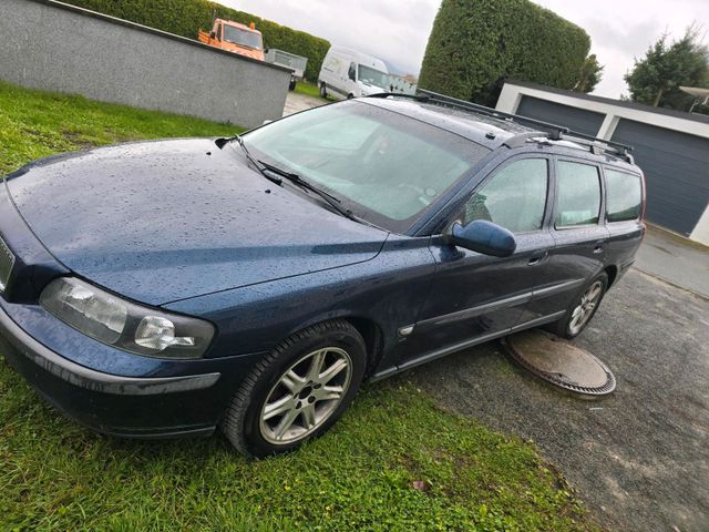 Volvo v70 kombi heute 800