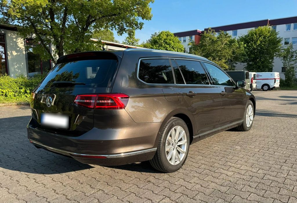 Image of Volkswagen Passat Variant