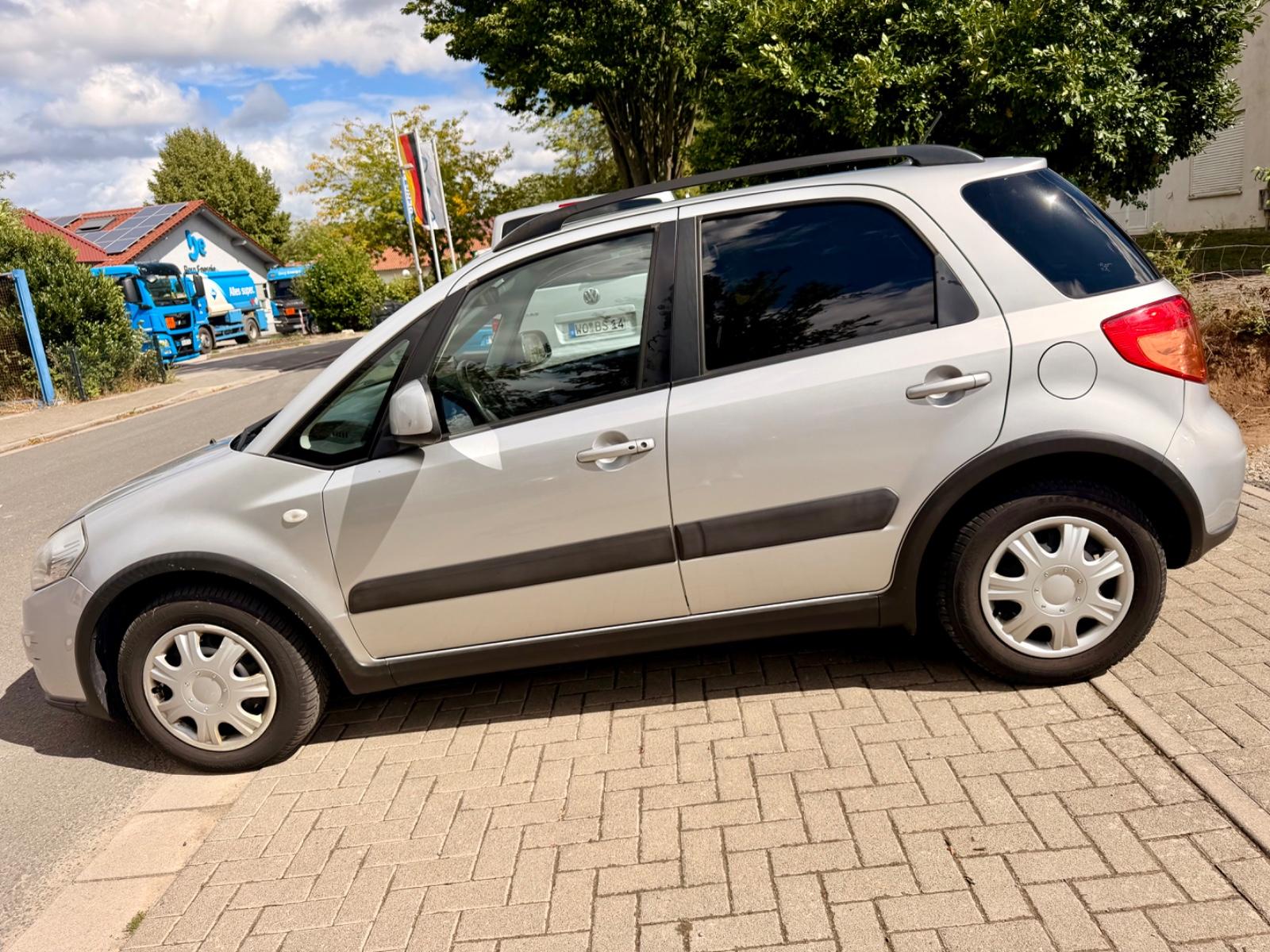 Suzuki SX4 Club/AUTOMATIK/TÜV§INSPEKTIONNEU