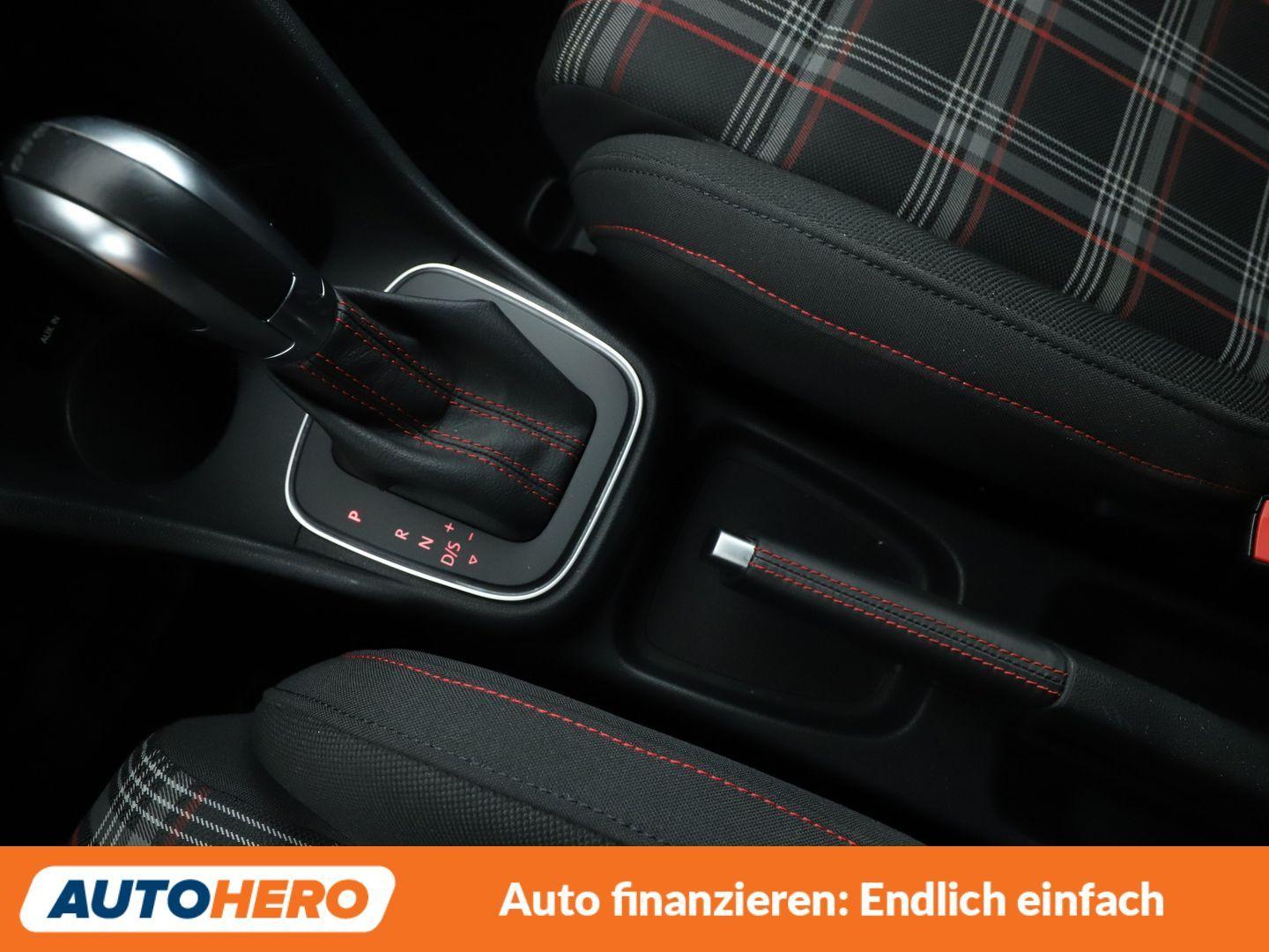 Volkswagen Polo 1.8 TSI GTI BMT Aut.*NAVI*LED*CAM*PDC*SHZ*