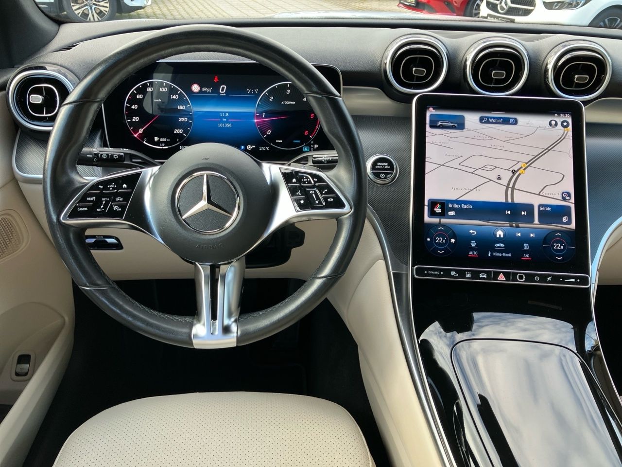 Fahrzeugabbildung Mercedes-Benz GLC 220 d 4M AVANTGARDE+360+STNDHZ+DISTR+MEMORY+