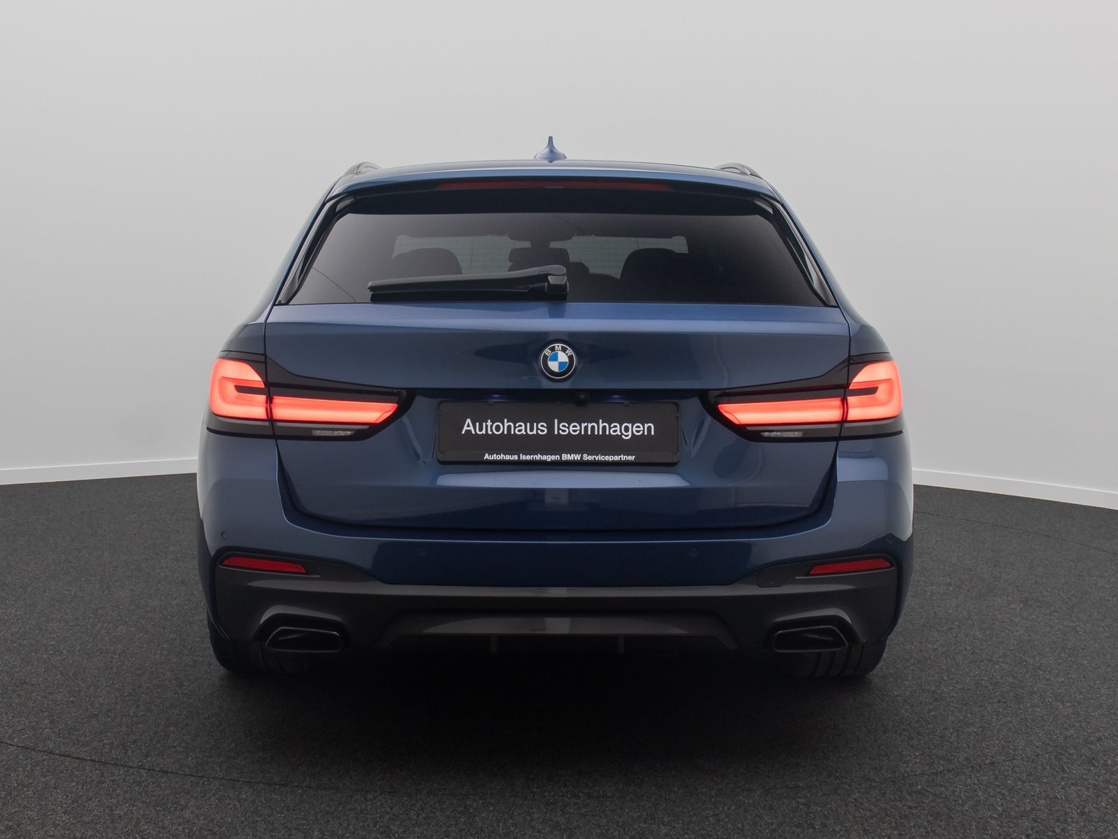 Fahrzeugabbildung BMW 530d M Sport DAB H/K Kamera Alarm Komfort 19Zoll