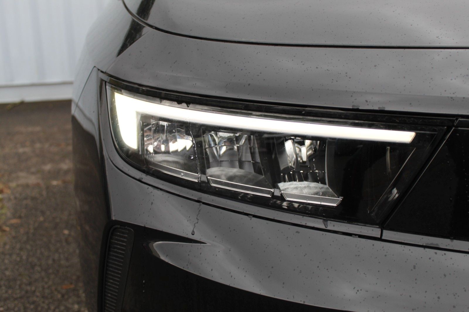 Fahrzeugabbildung Opel Astra L Lim*Edition*RFK*Klima*PDC*SHZ*LED
