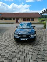 Audi A4 1.8 T 132kw quattro Avant  - Audi A4 aus 2000: 1.8