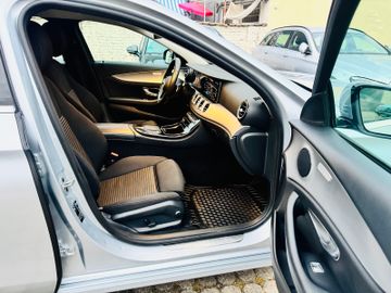 Mercedes E 220 - 10