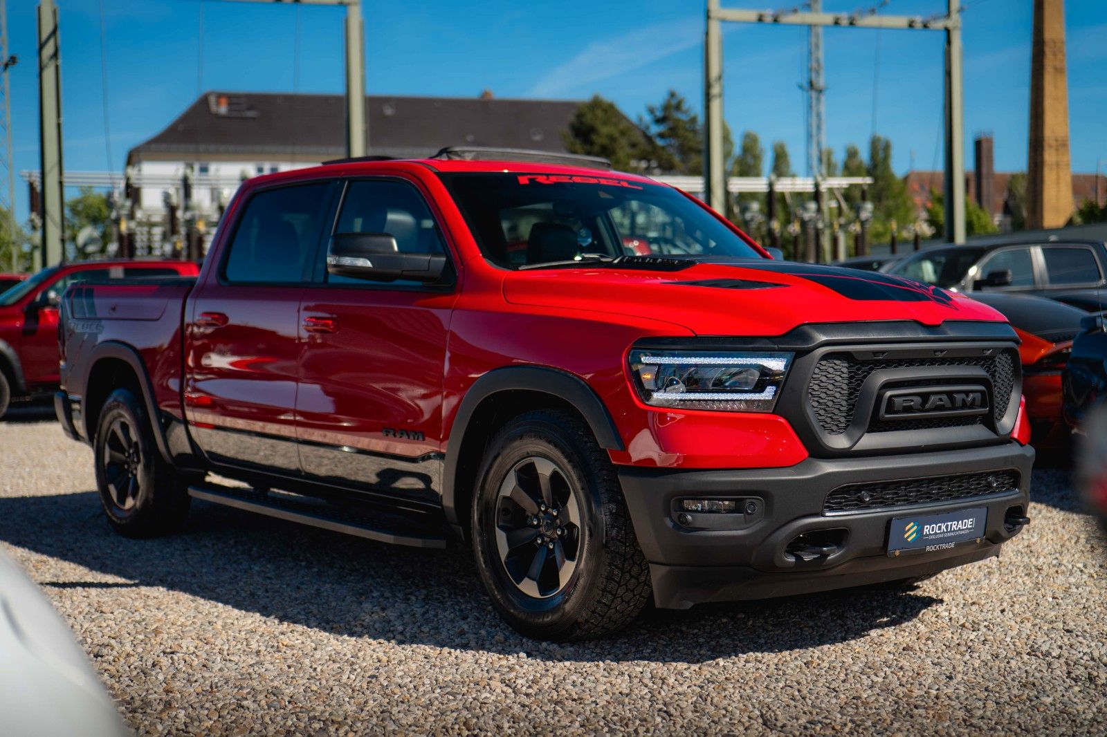 Fahrzeugabbildung Dodge RAM 5.7 V8 HEMI 4x4 REBEL AXLE LOCK LPG Pano ACC