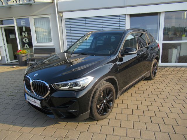 BMW X1 xDrive 25 e Sport Line TOPAusstattung AHK