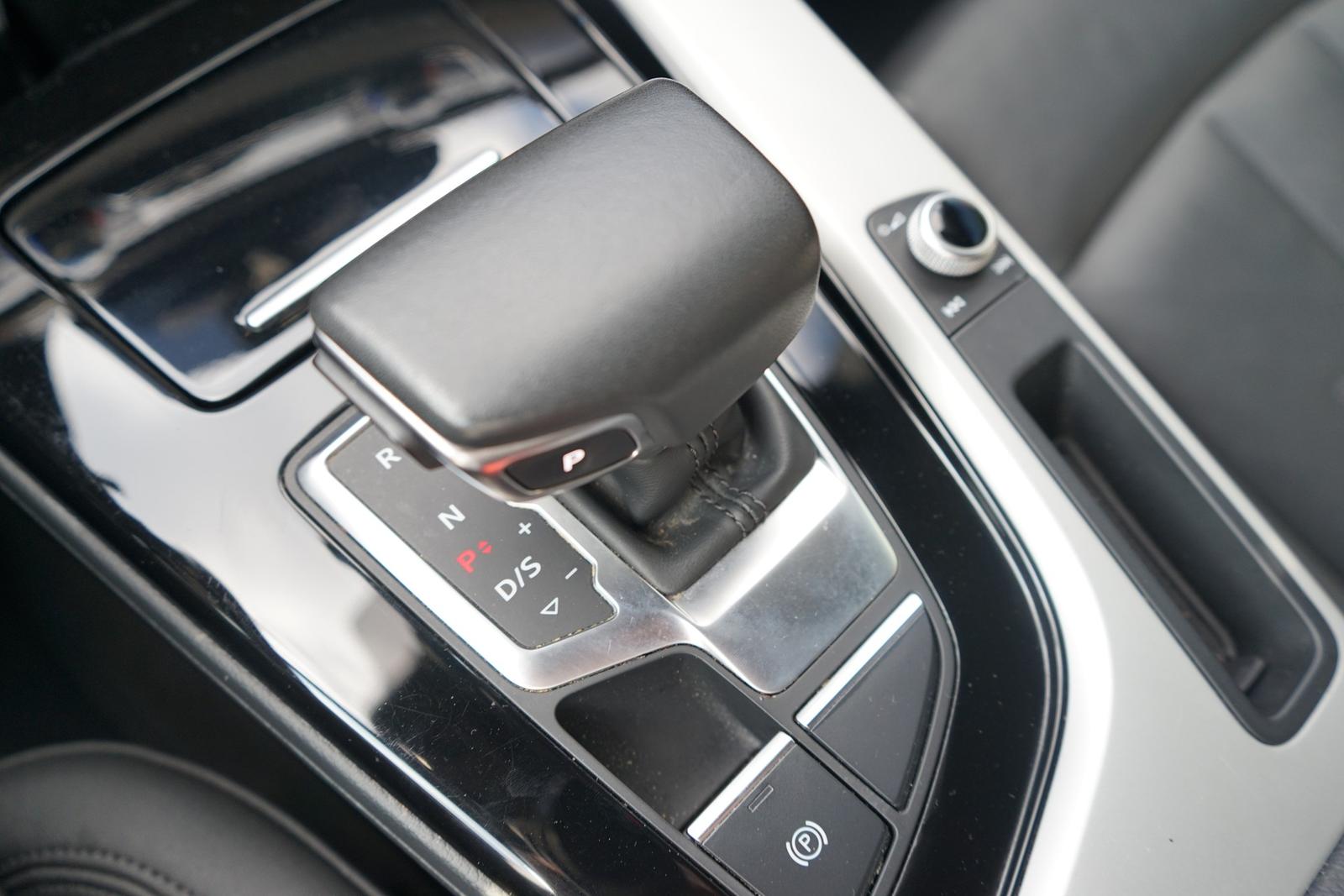 Audi A4 Avant 40 2.0 TDI advanced LED Navi ACC Kamera, миниатюра 18