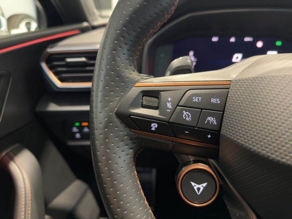 Fahrzeugabbildung CUPRA Leon Sportstourer VZ Panorama Dach Rückfahrkamer