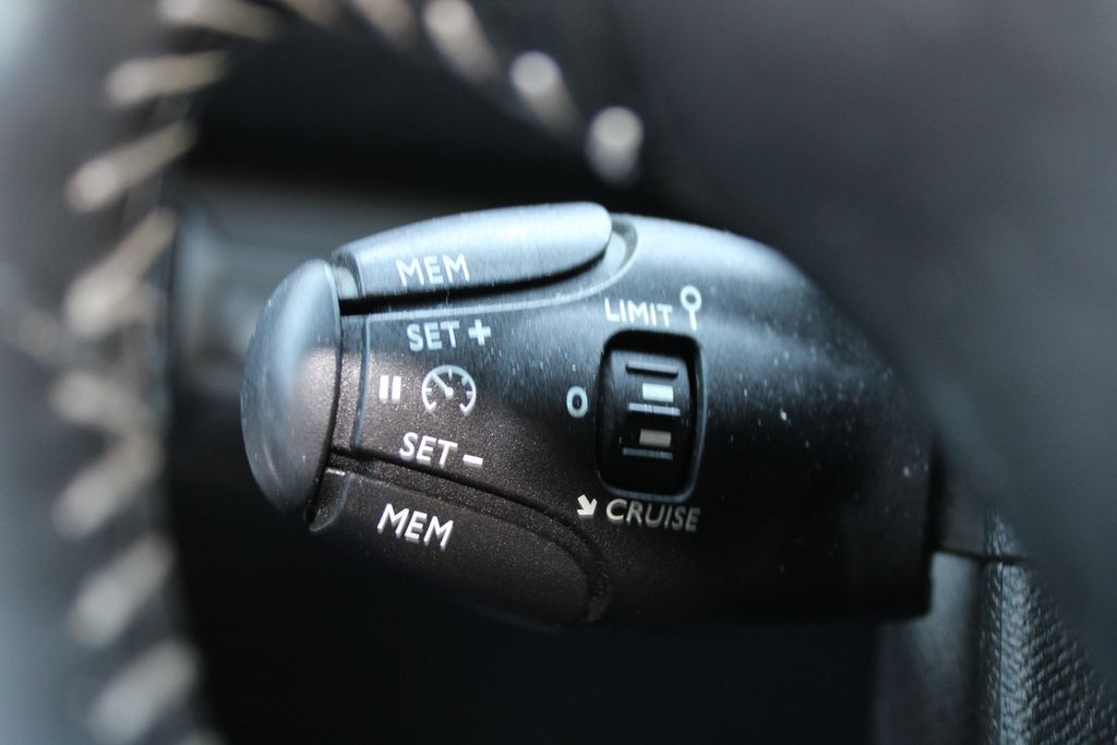 PEUGEOT 308 – Bild 14 von 20