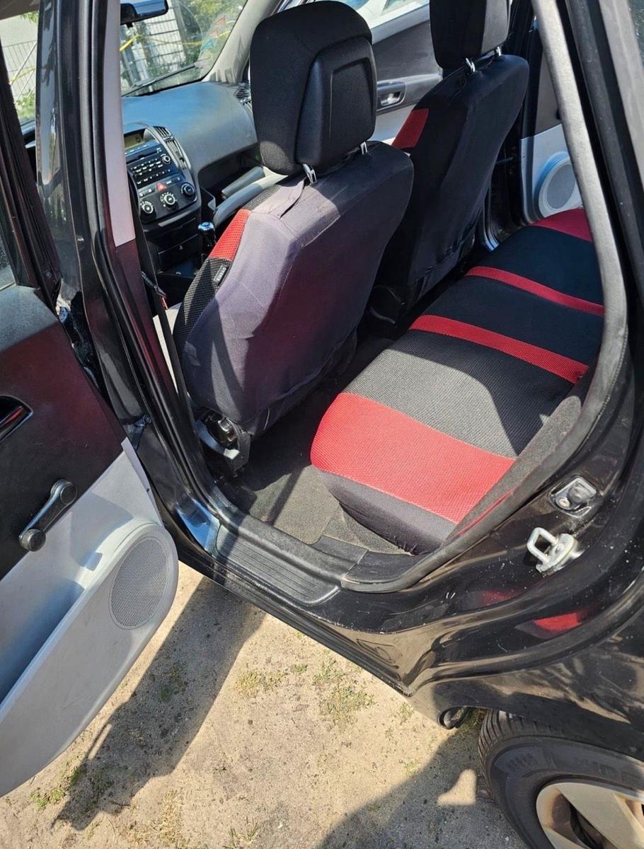 Kia cee'd 2010 — photo 6