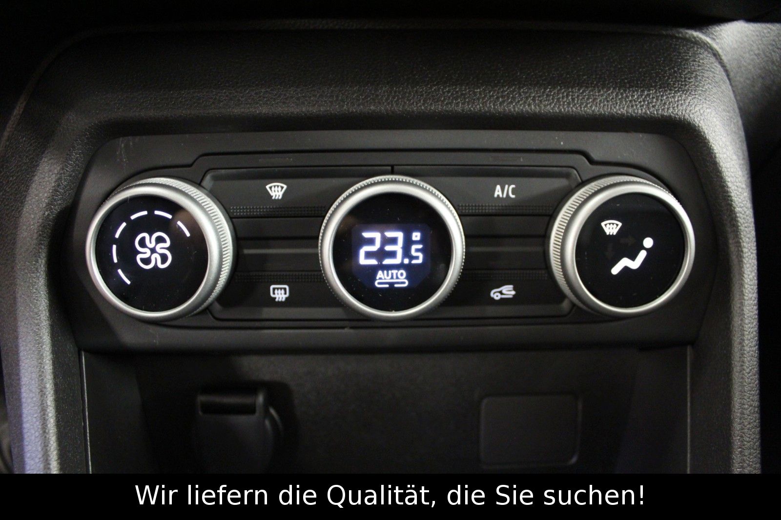 Fahrzeugabbildung Dacia Sandero TCe 90 Expression*Winterpaket*