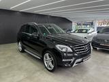 Mercedes-Benz ML 400 4Matic AMG*HarmanKardon*Airmatic*AHK