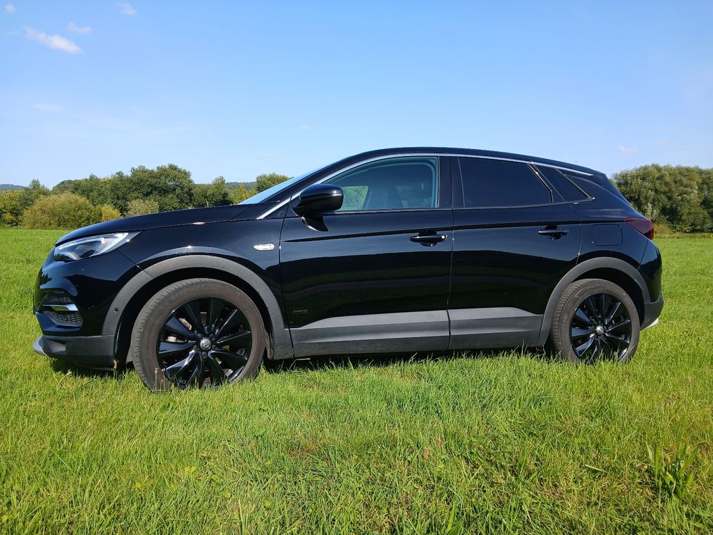 Image of Opel Grandland (X)