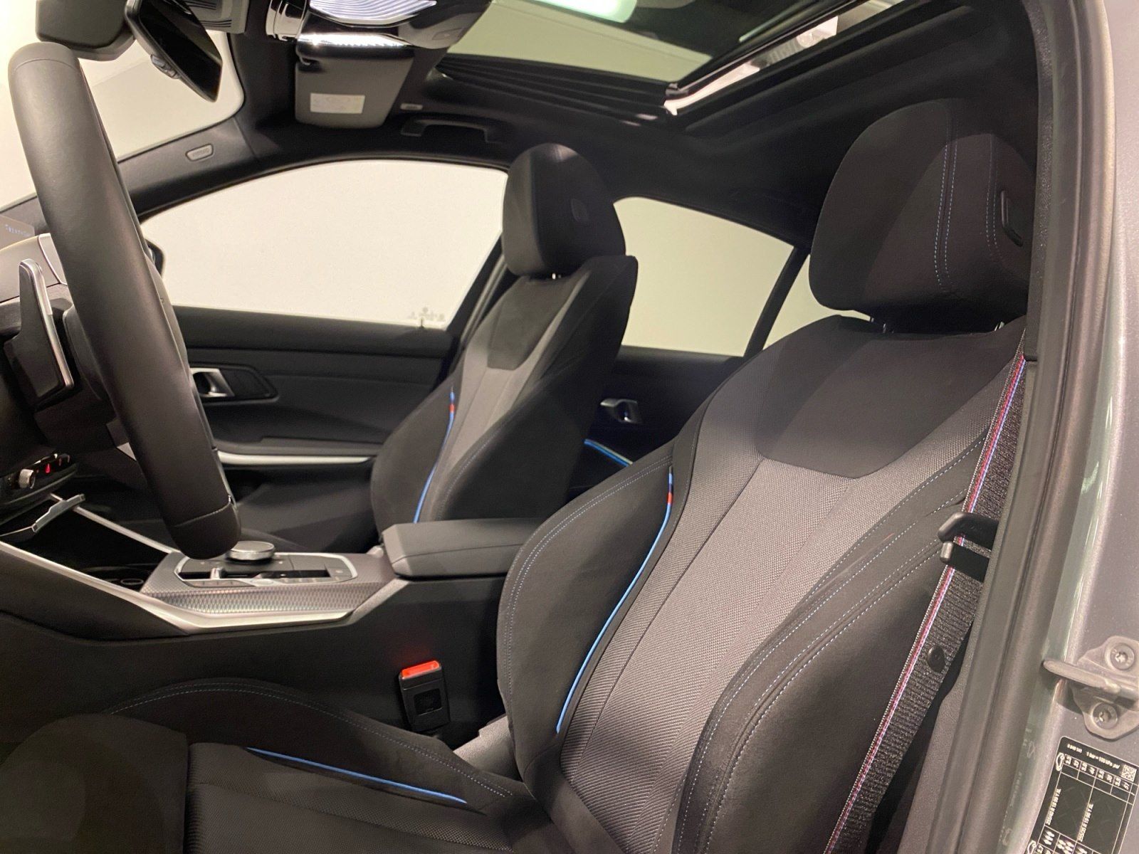 BMW 330 - Bild 6