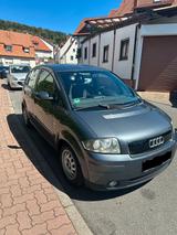 Audi A2  S-line 1,2 - Audi A2: mit Anhängerkupplung