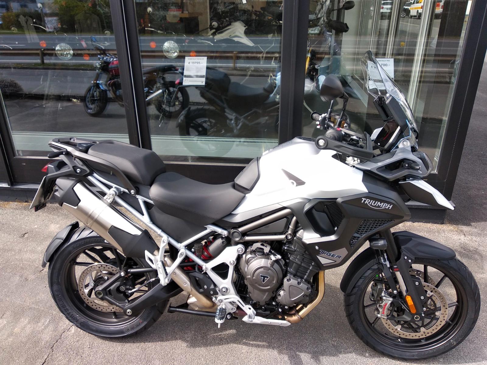 Triumph Tiger 1200 GT Pro Neufahrzeug Kundenvorteil*
