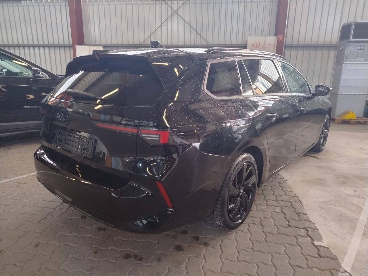 Fahrzeugabbildung Opel Astra L ST 1.2T GS SPORT NAVI/LED/VIRTUAL/SH/AHK