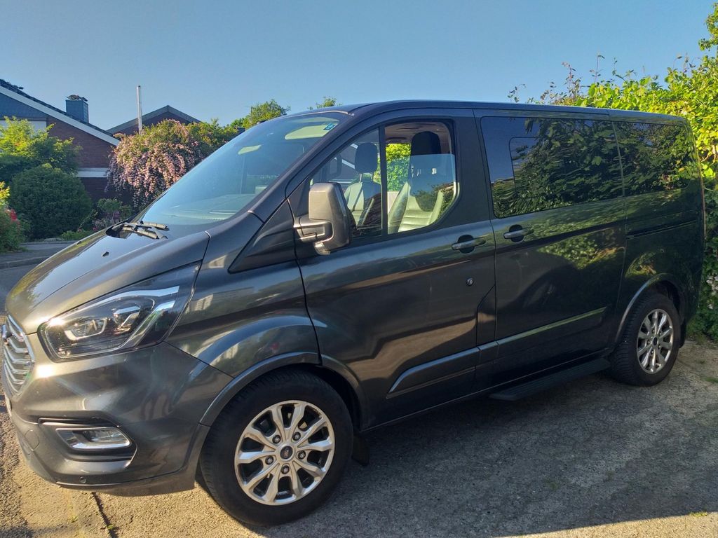 Ford Tourneo Custom
