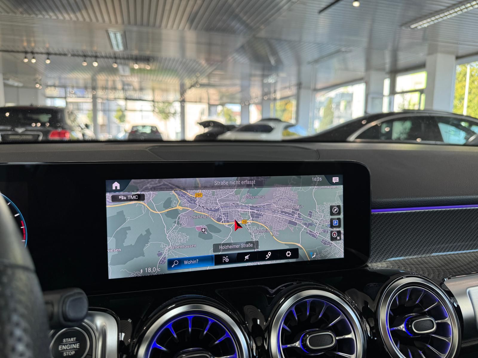 Mercedes-Benz GLB 250 3x AMG MBUX WIDE PANO LED KAM NIGHT 20-Z foto 25
