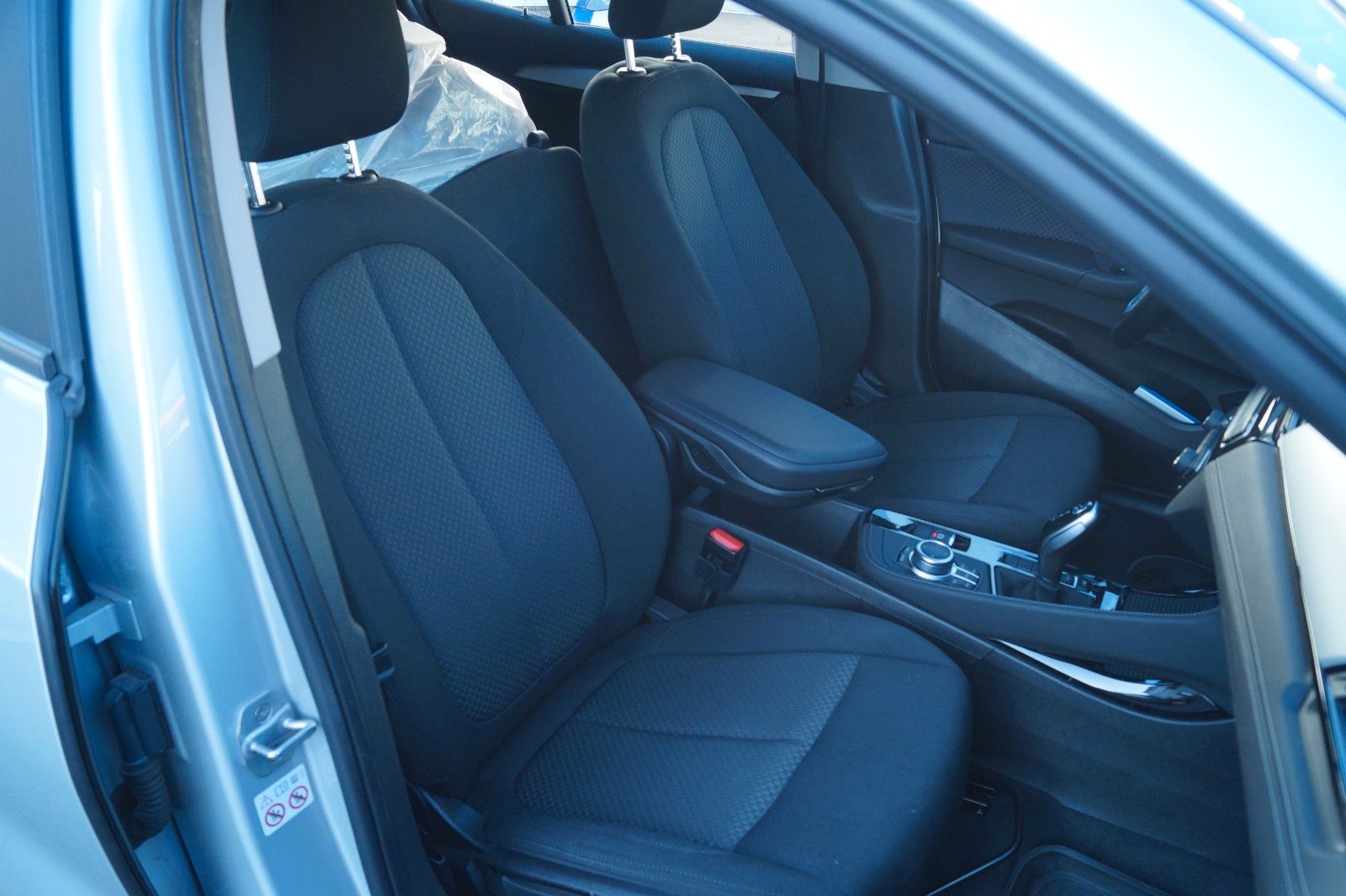 Fahrzeugabbildung BMW X2 sDrive 18 d Advantage