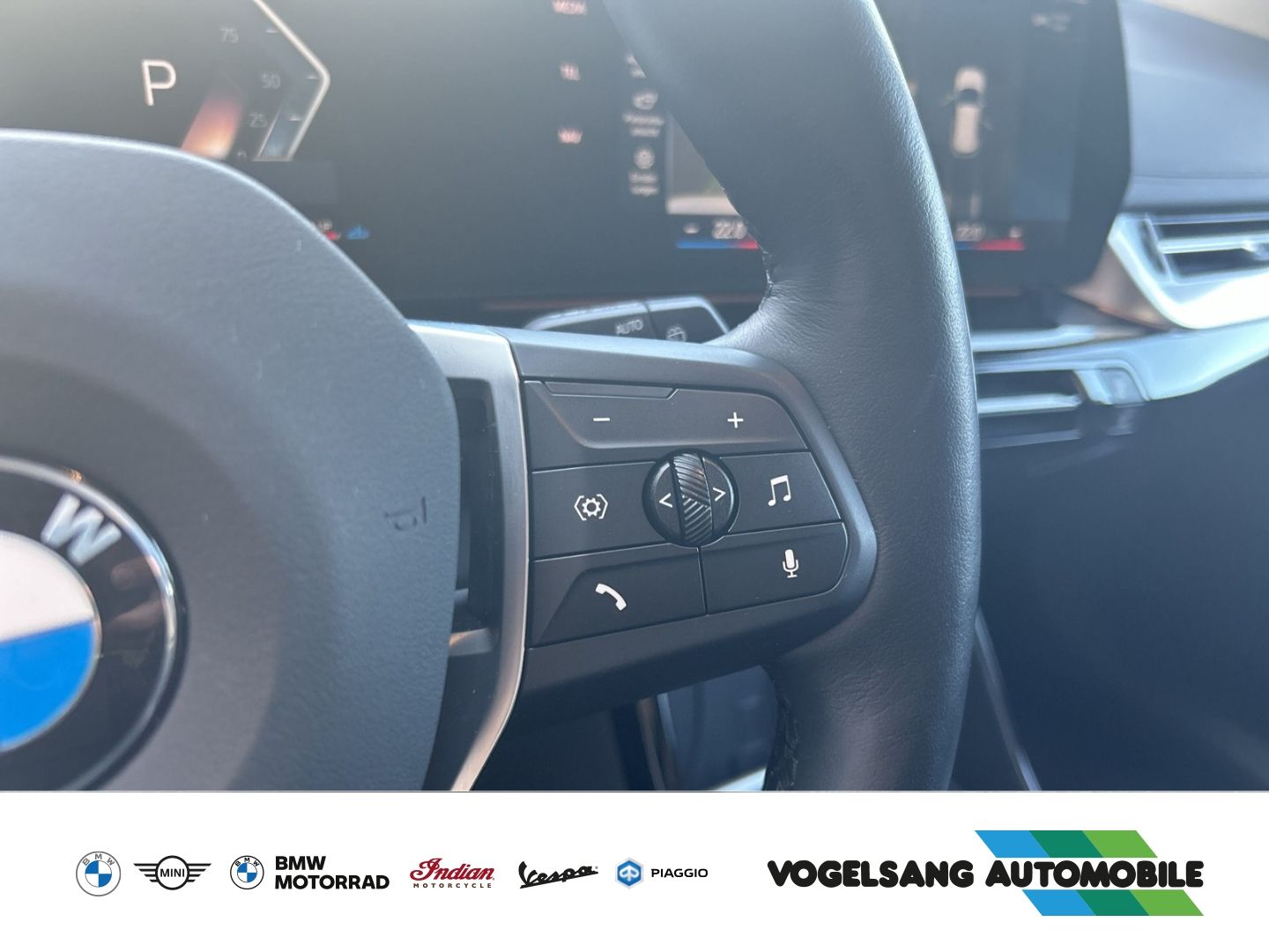 Fahrzeugabbildung BMW 218 Active Tourer i Luxury Line,LEDScheinwerfer,