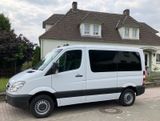 Mercedes-Benz Behindertengerechter Sprinter mit Rollstuhlplatz - Mercedes-Benz Sprinter aus 2010