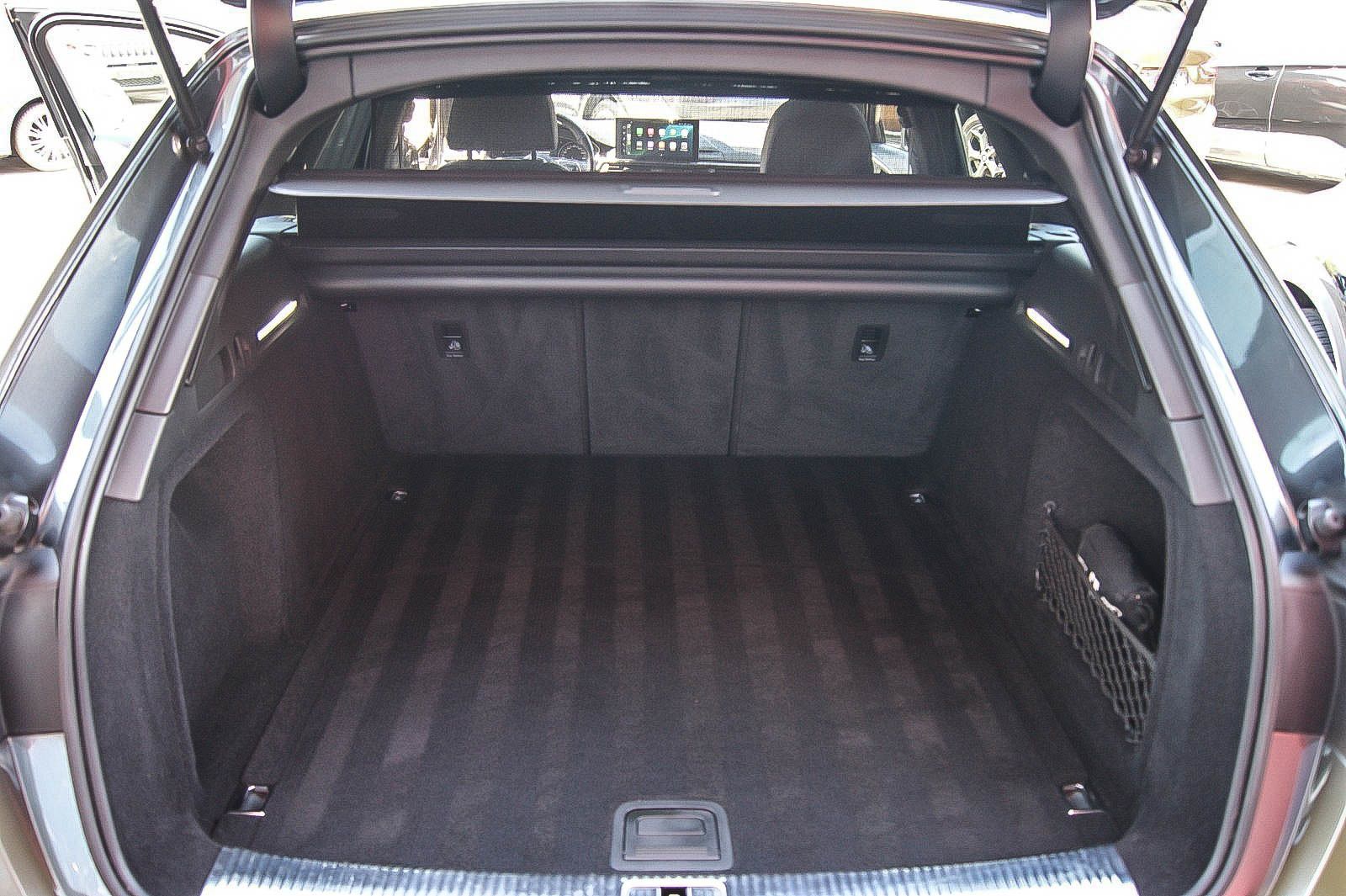 Fahrzeugabbildung Audi A4 Avant 45 TDI quattro S line PANORAMA KAMERA L