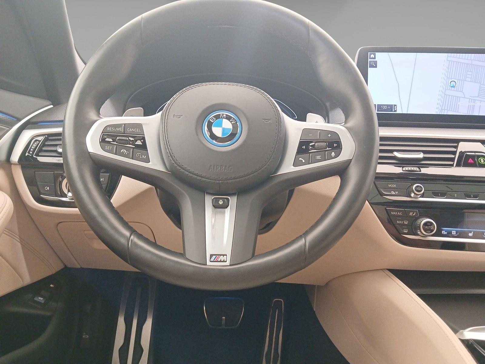 BMW 530e Touring M Sport Laser LiCoProf Head-Up AHK