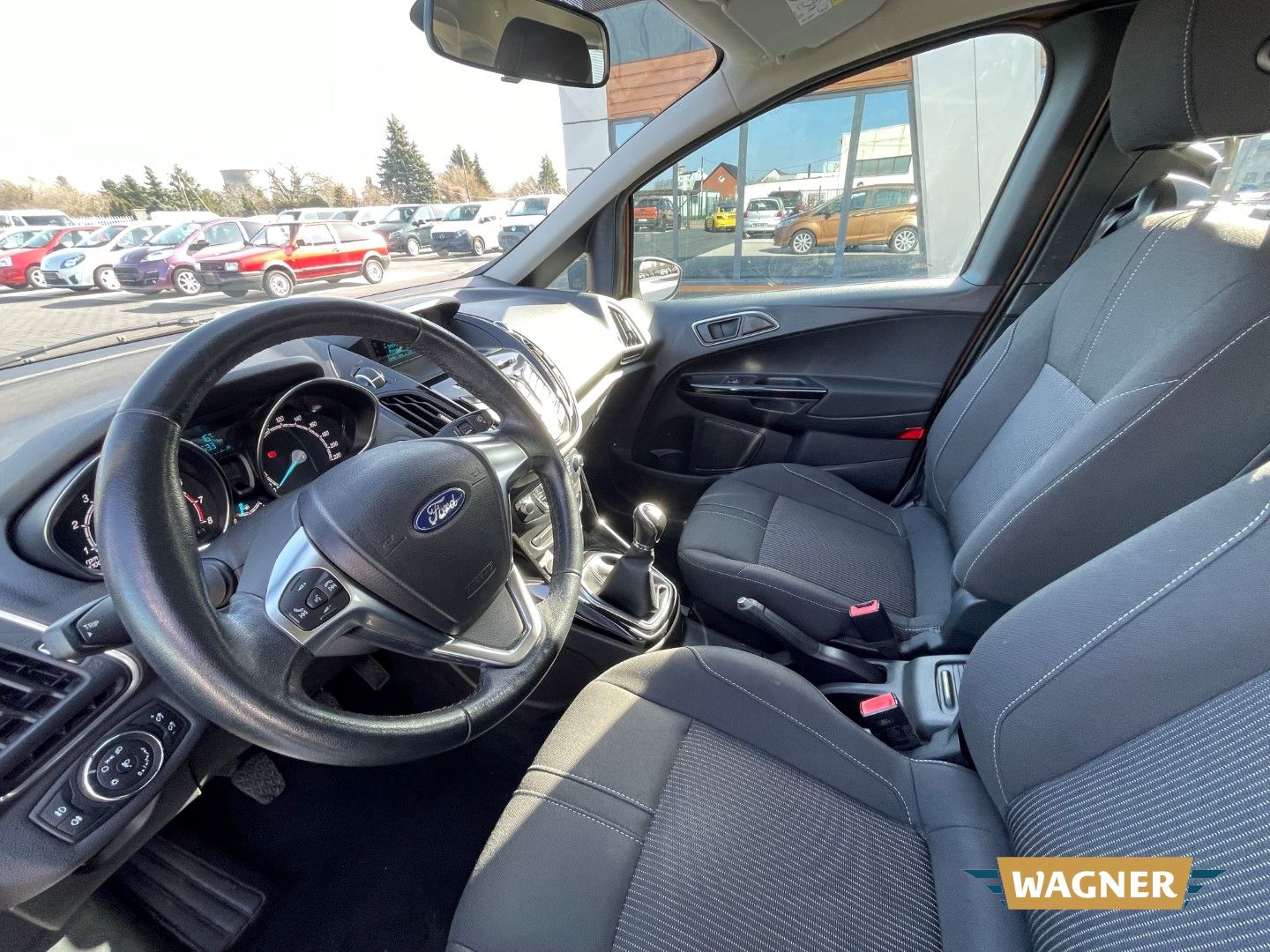 Fahrzeugabbildung Ford B-Max Titanium Klimaanlage Sitzheizung