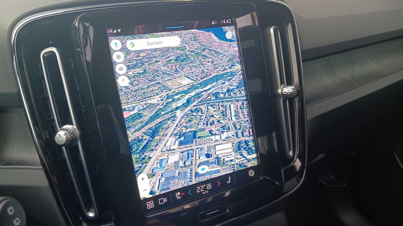 Fahrzeugabbildung Volvo XC40 Recharge Twin Motor Ultimate AWD