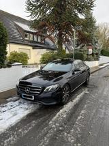 Mercedes-Benz E 220 d Autom. - - Mercedes-Benz E 220 in Krefeld