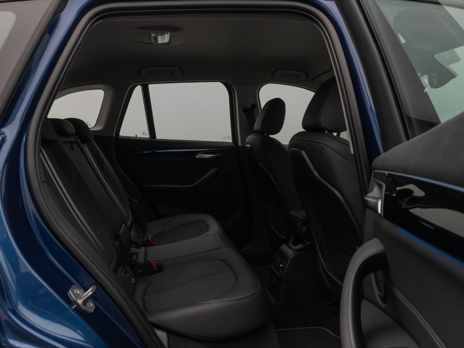 Fahrzeugabbildung BMW X1 xD25e Sport Line Kamera DAB Geschwindigkeitsr