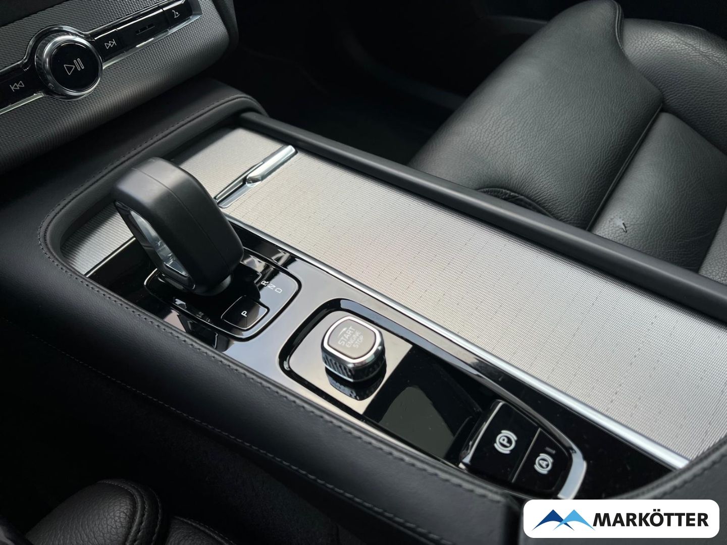 Volvo XC90 T8 AWD Ultimate ACC AHK 360° PANO MEMORY foto 23