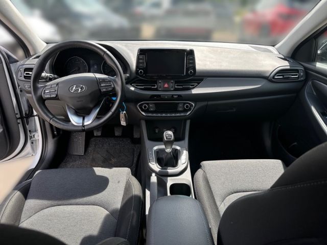 Fahrzeugabbildung Hyundai i30 Edition 30 Apple CarPlay Android Auto Mehrzo