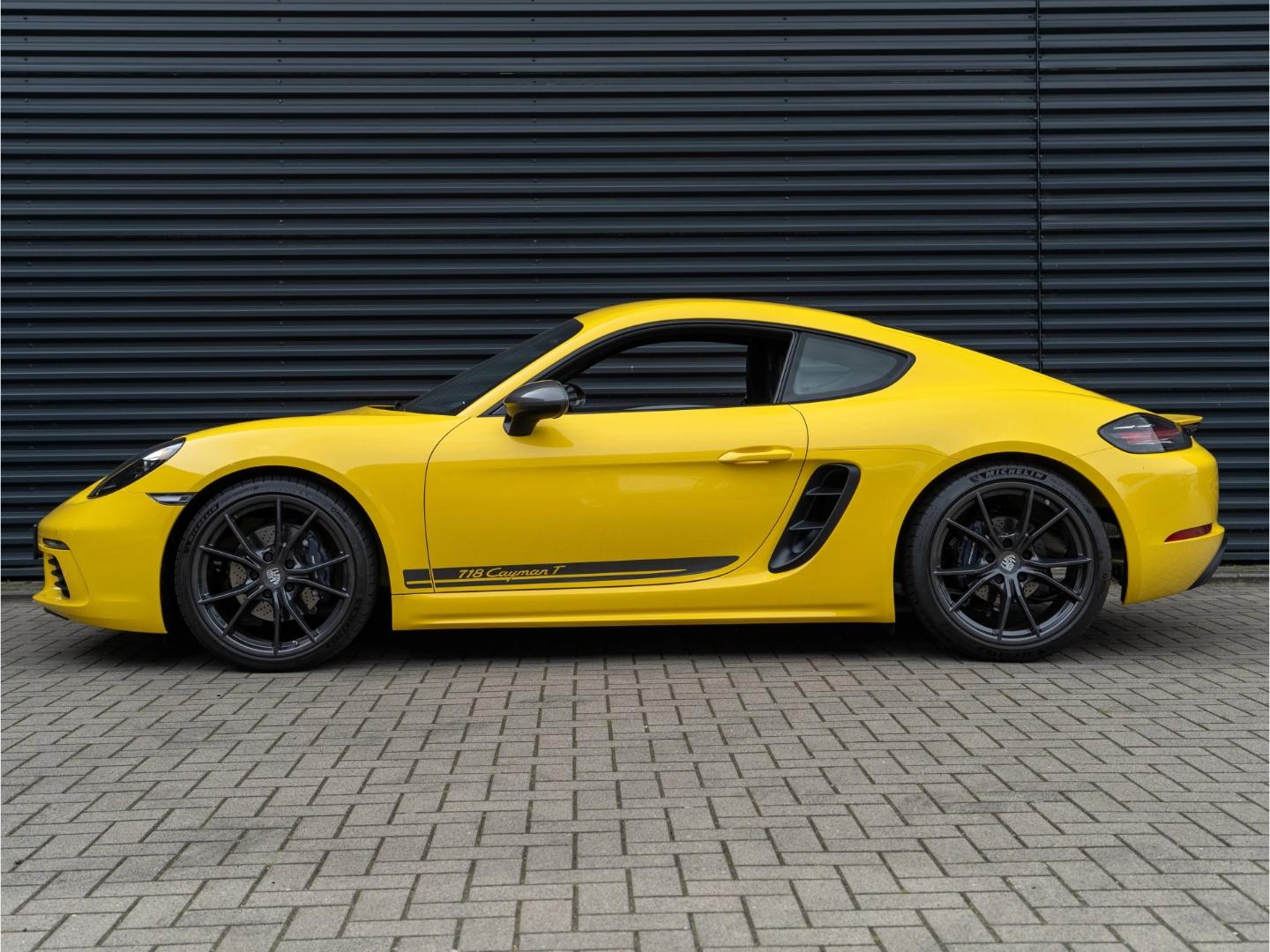 Porsche Cayman T 1 Hand nur 5050km